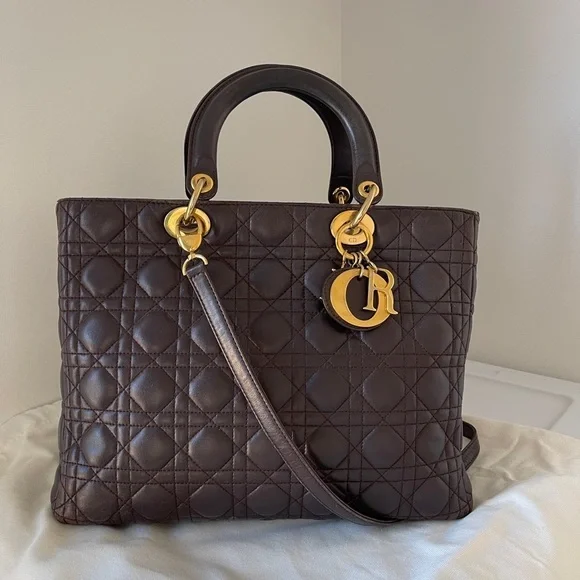 Christian Dior Lambskin Cannage Large Dark Brown Lady Dior
Shoulder Bag - Picture 1 of 11